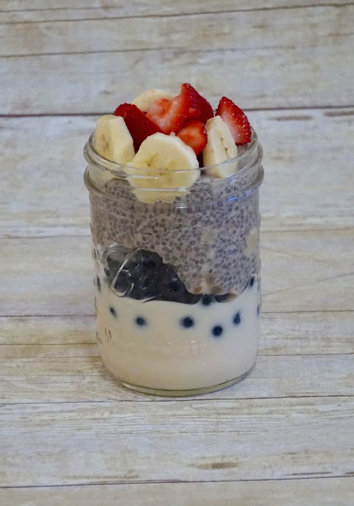 yogurt chia parfait leahs plateee 717x1024 - Yogurt & Chia Parfait (gluten-free)