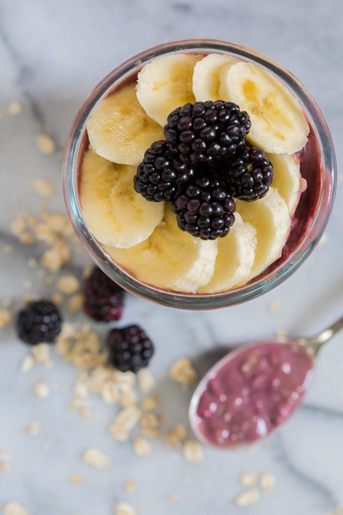 Blackberry Banana Overnight Oats by Leahs Plate6 683x1024 - Blackberry Banana Overnight Oats