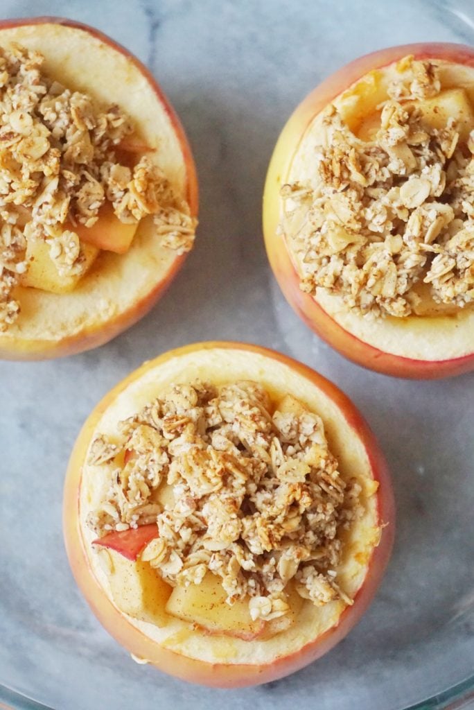 apple crumble baked apples 684x1024 - Apple Crumble Baked Apples (Vegan & Gluten-Free)