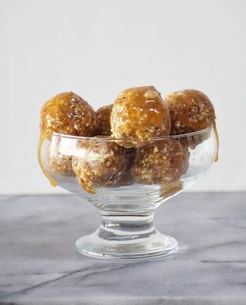 Salted Caramel Donut Holes6 825x1024 - Raw Salted Caramel Donut Holes (Vegan + Gluten-Free)