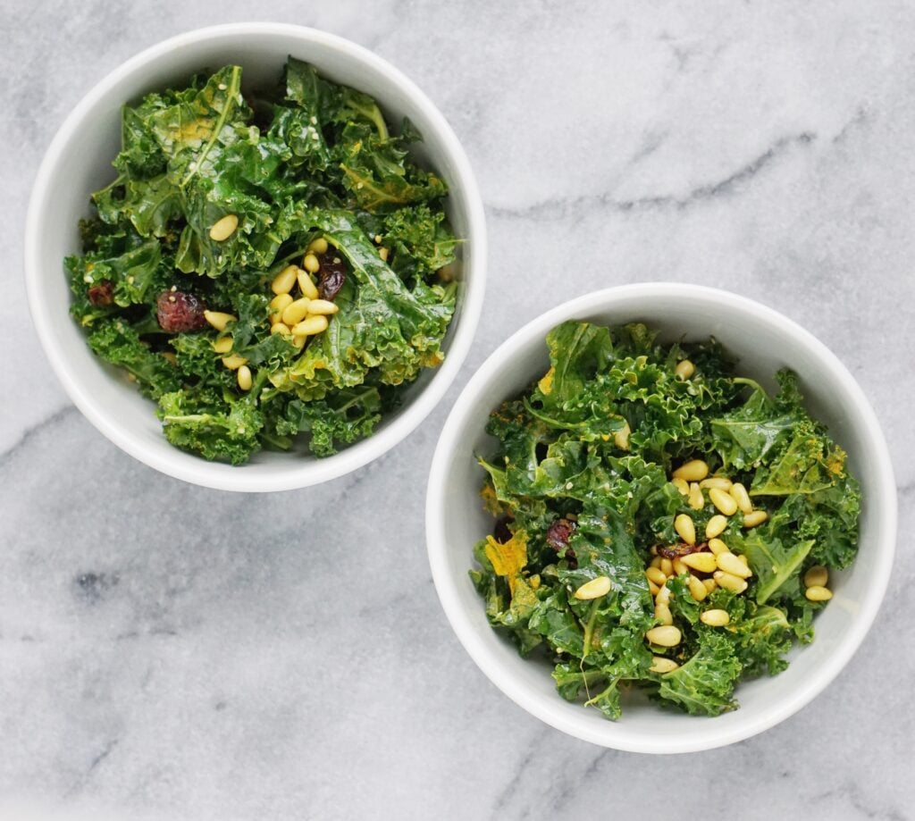 Detoxifying Vegan Kale Salad by Leah's Plate