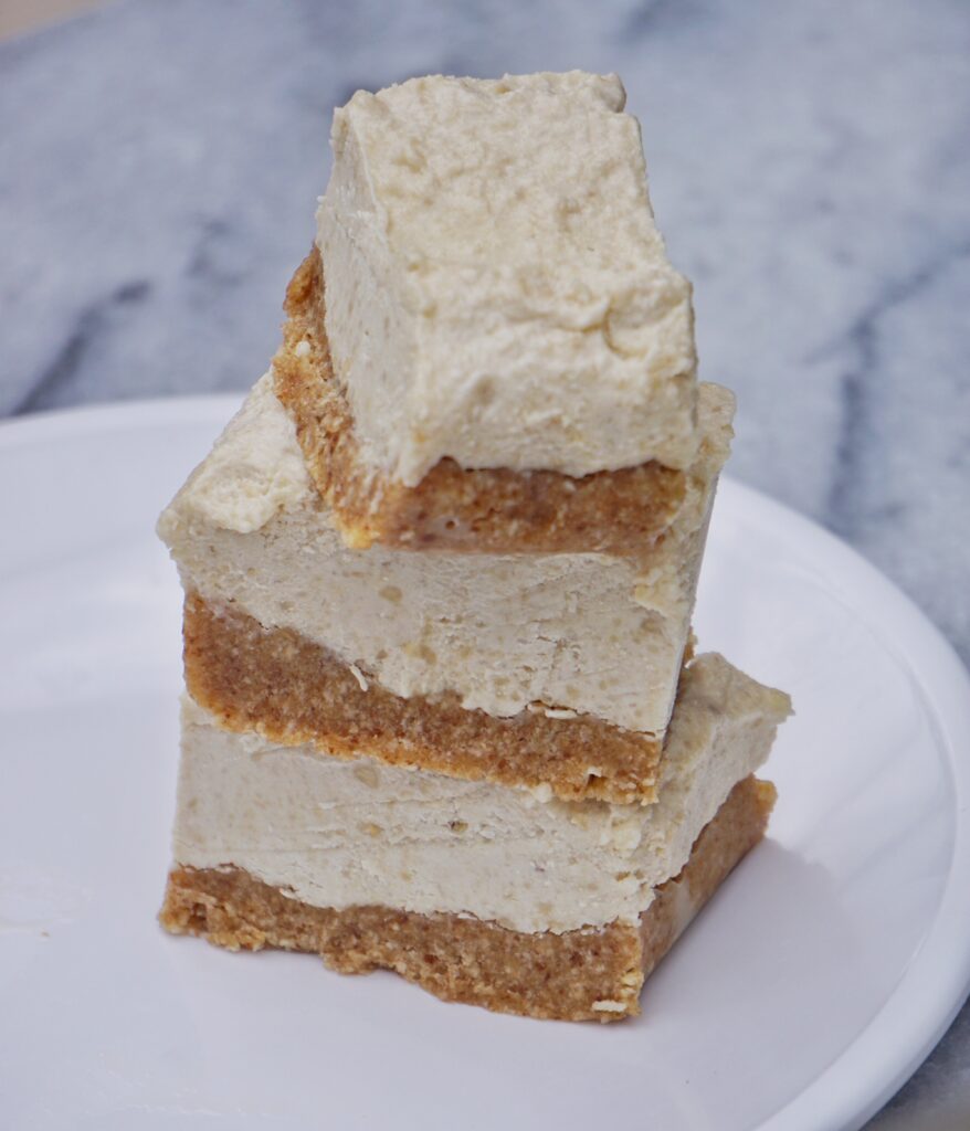 Raw Vegan Cashew Coconut Cheesecake Leahs Plate6 878x1024 - Raw Vegan Cashew Coconut 'Cheesecake'