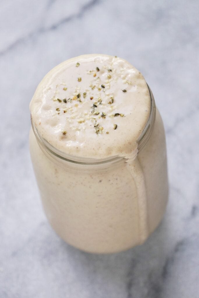 Vanilla Oat Protein Smoothie by Leah's Plate