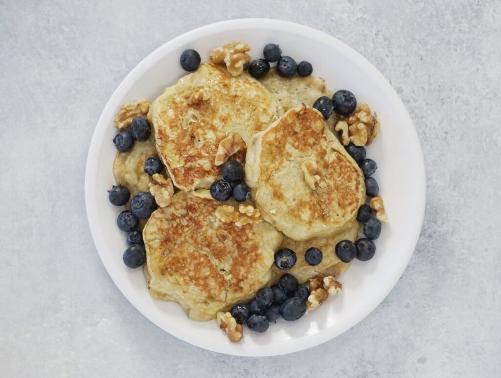 3 Ingredient Paleo Banana Pancakes