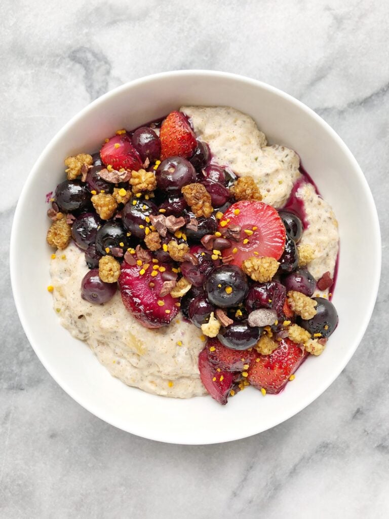 Grain-Free Oatmeal with Stewed Berries (Paleo & Vegan)